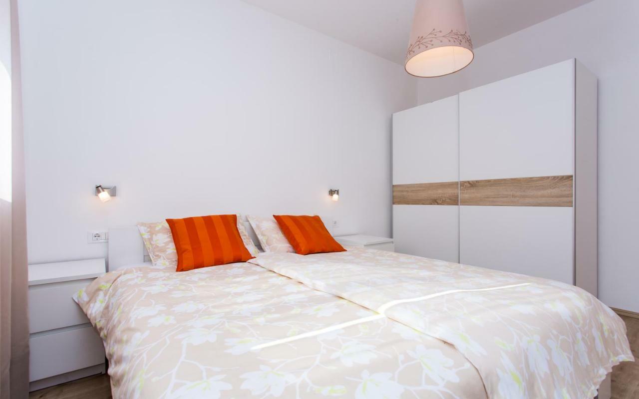 Apartments Matea I バスカ エクステリア 写真