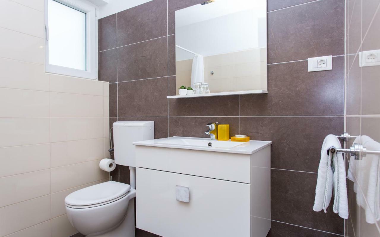 Apartments Matea I バスカ エクステリア 写真