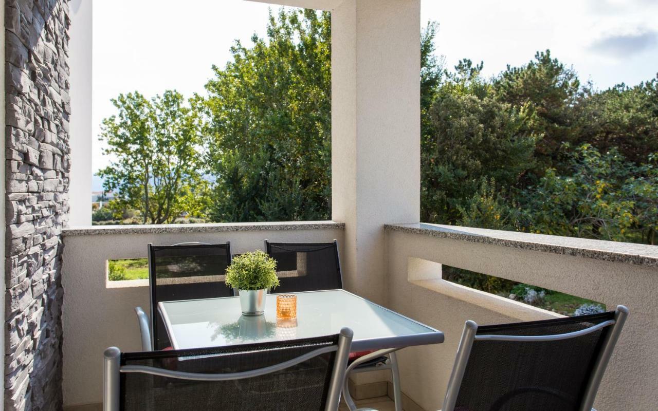 Apartments Matea I バスカ エクステリア 写真